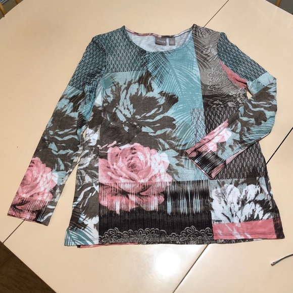 Chico's Tops - Gorgeous Chico’s Size 1 Rose Stretch Tunic NWOT